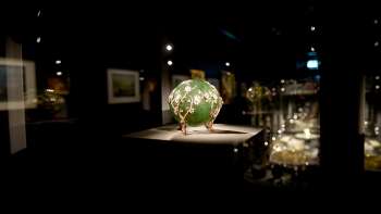 Dekoratives Ei als Ausstellungsstück in der Liechtensteinischen SchatzKammer