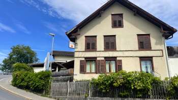 Aussenansicht der Jägerstube zum Kreuz