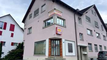 Aussenansicht des Restaurants Falknis