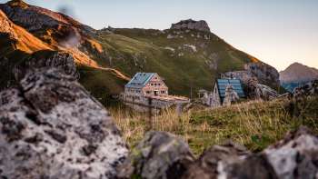 Blick auf die Pfälzerhütte auf 2108 Metern Höhe