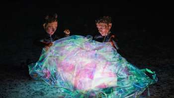 Wie Ida einen Schatz versteckt und Jakub keinen findet