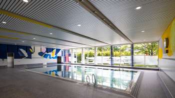 Aufnahme des Innenraums des Hallenbad Resch