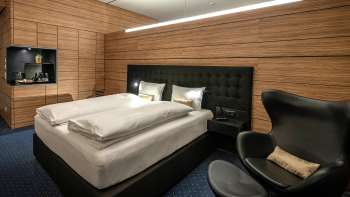 Komfortables Doppelzimmer im Grand Casino Hotel Liechtenstein