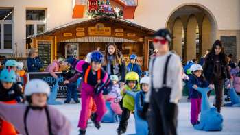 Hello Family-Nachmittag bei Vaduz on Ice