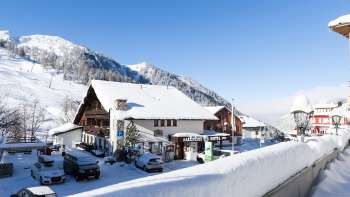 Hotel Falknerei Galina, Malbun