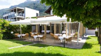 Gemütliche Terrasse des Hotel Schatzmann