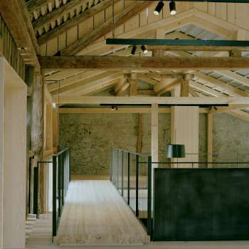 Modern ausgebauter Stalltend