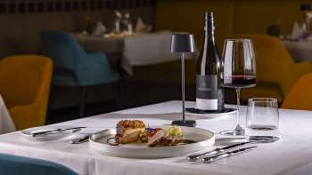 Leckeres Essen in modern-gemütlicher Atmosphäre im Alpin Royal Restaurant