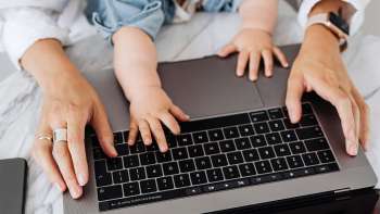 Baby & Job!? – Kinderbetreuung in FL und CH