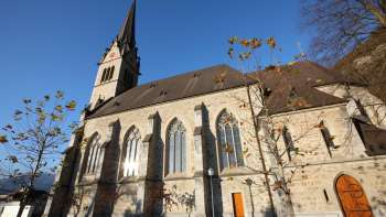 Aussenansicht der Pfarrkirche St. Fridolin