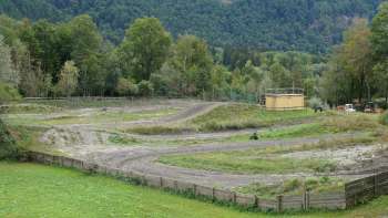 Motocrossgelände Hälos