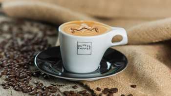 Ddetailaufnahme einer Kaffeetasse im Kaffee Demmel