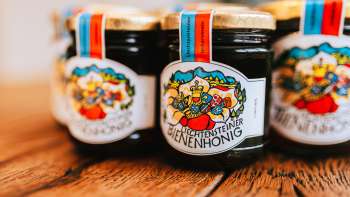 Liechtensteiner Bienenhonig von Imker Gerhard Marock