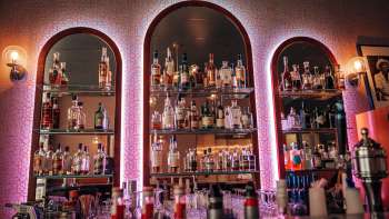 Barregal mit grosser Auswahl an Spirituosen