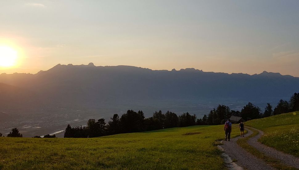 Bergkette Liechtenstein Weg